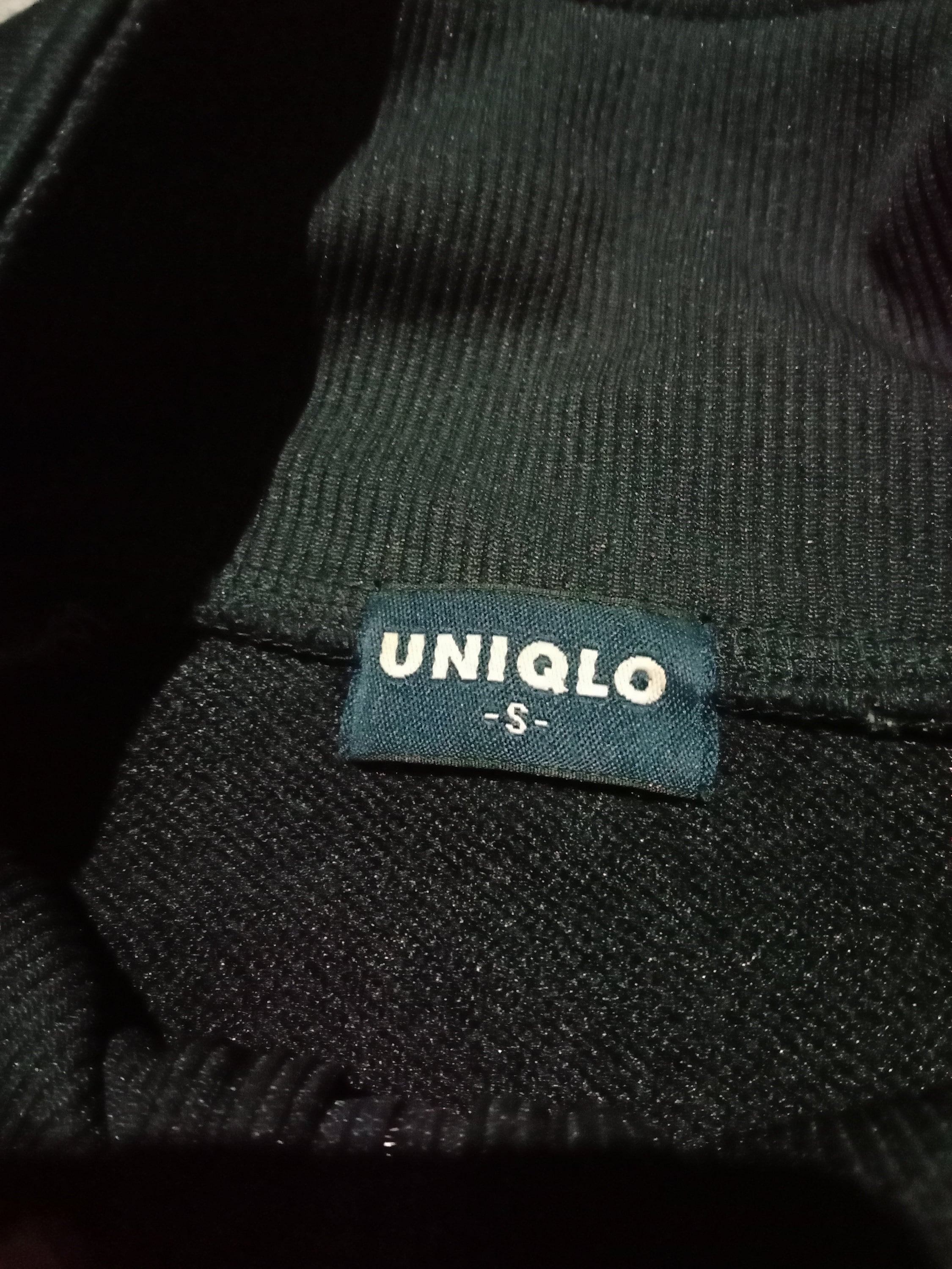 Tracktop uniqlo outlet
