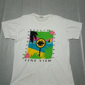 Vintage souvenir island tshirt