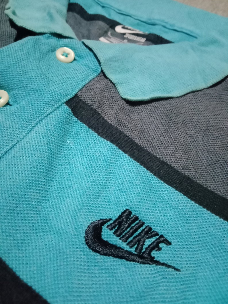 Nike collar stripe polo shirt image 3