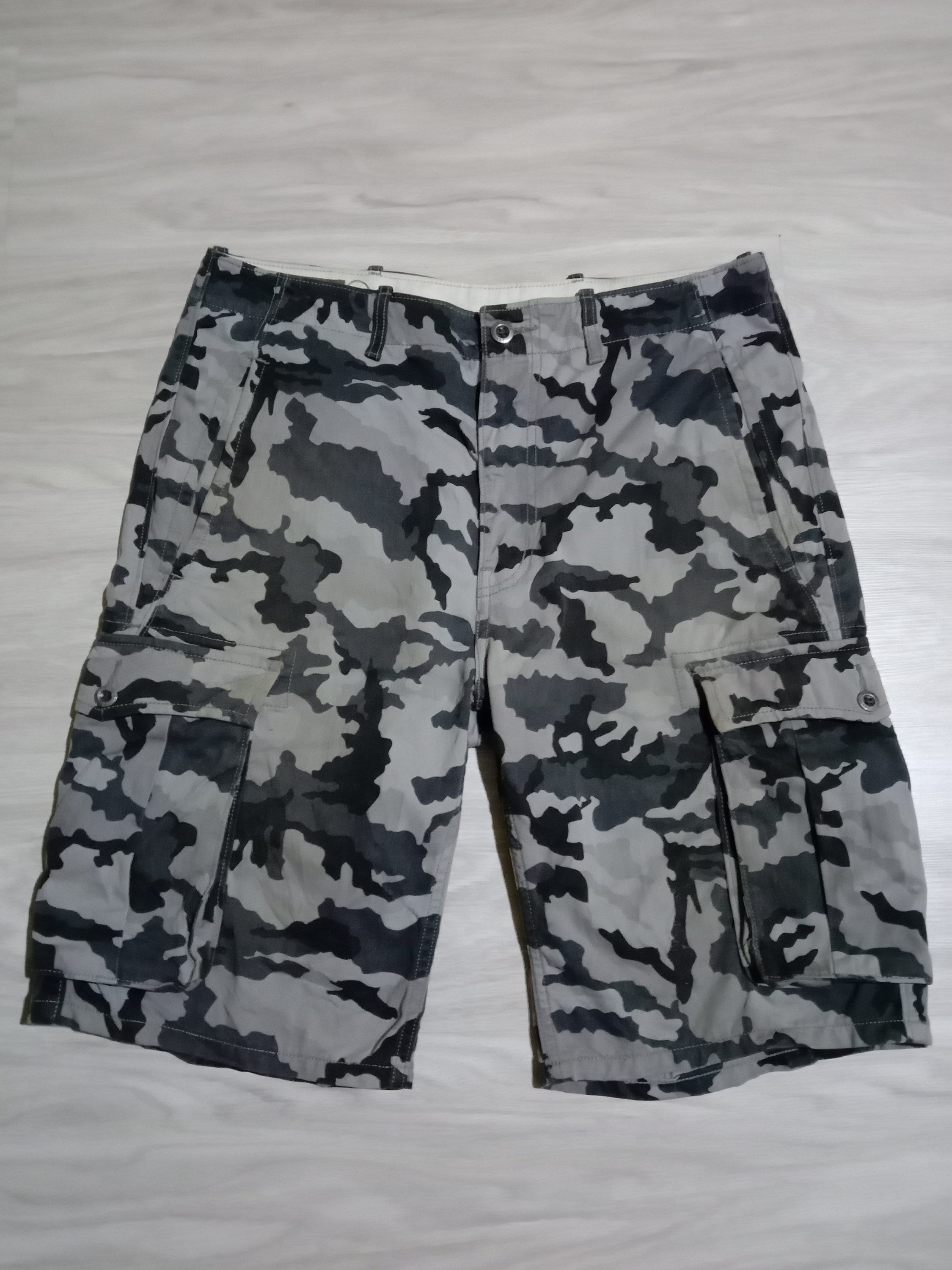 Camo Cargo Pants Levis