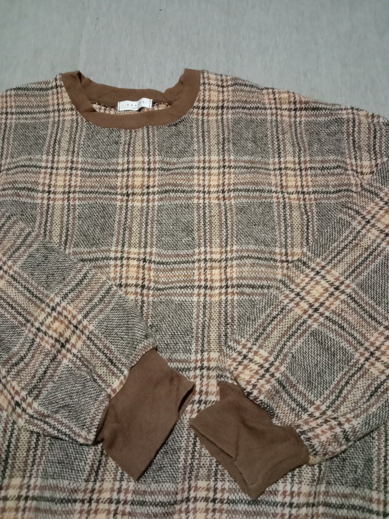 Vintage sweetshirt image 3