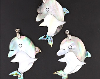 Exquisite natural dolphin shell pendant marine charm natural abalone shell pendant animal pendant DIY pearl accessories