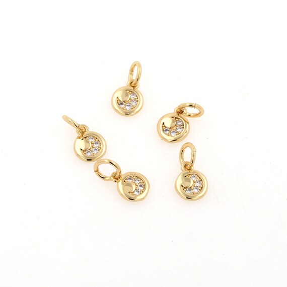 Cubic zirconia circle pendant deals