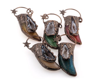 Prachtige hoorn agaat hanger ketting gepolijste agaat hoorn hanger met antieke koperen haak bedel, 77 x 32 x 18 mm