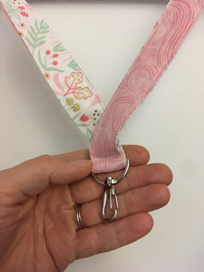 Lanyard with lobster claw
