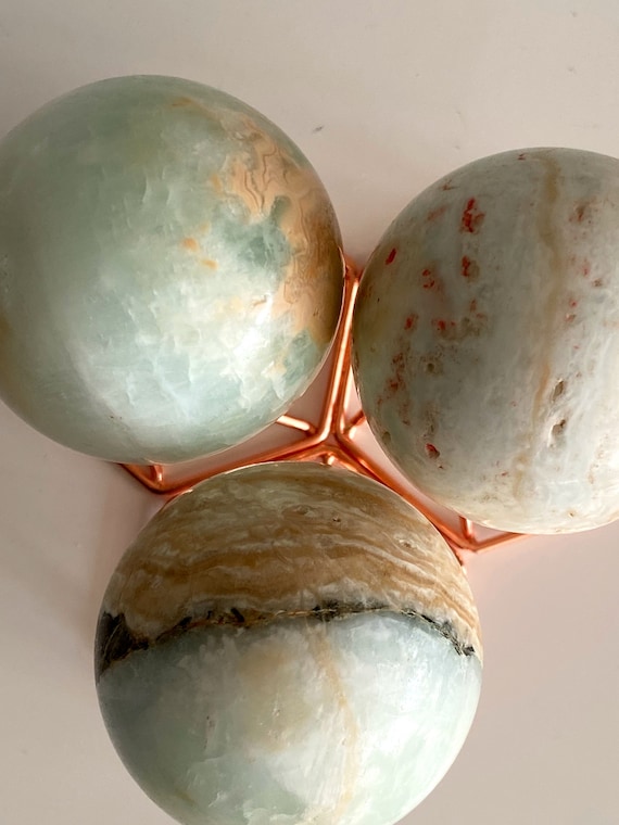 Caribbean blue calcite Sphere / Natural Blue Caribbean Calcite / Pakistan