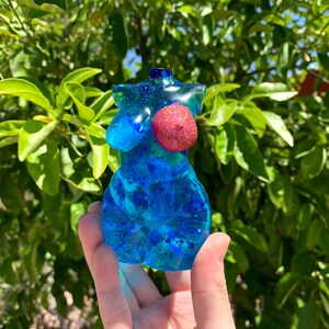 Customizable Handmade Resin Breast Cancer Awareness Plus Size Goddess Body Figurine- Gaia