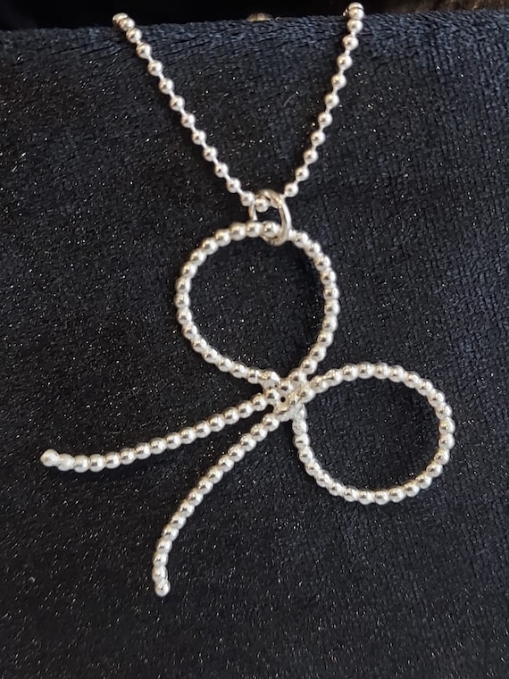 ネックレス・ペンダント Pearl Bow silver Necklace Cultured Pearl & White Lab-Created Sapphire Bow Necklace