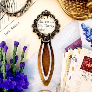 Pride and Prejudice vintage inspired metal bookmark. A lovely gift for those who love Jane Austen. Bookish gift/literary gift/reader gift