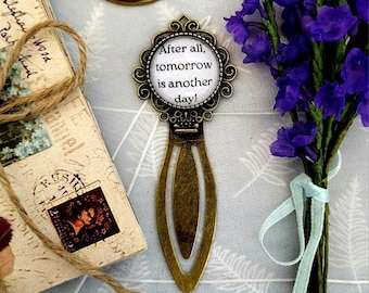 Gone with the Wind vintage inspired metal bookmark. A lovely gift for fans of the book and film! Bookish gift/literary gift/reader gift