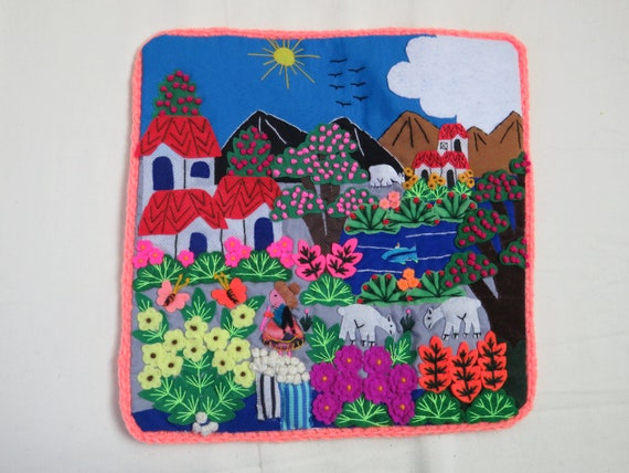 Peruvian arpillera collage. Applique and embroidered by hand. Made in Peru. Size 10.00" x 10.00" (25 cm x 25 cm ) Fair Trade.