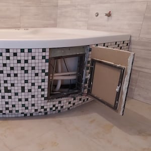 Panel de acceso a la pared de la bañera. Escotilla de azulejos cerámicos empotrada. Puerta de inspección de servicios públicos personalizada. Tapa metálica para la fontanería del baño. Trampilla de apertura por presión.
