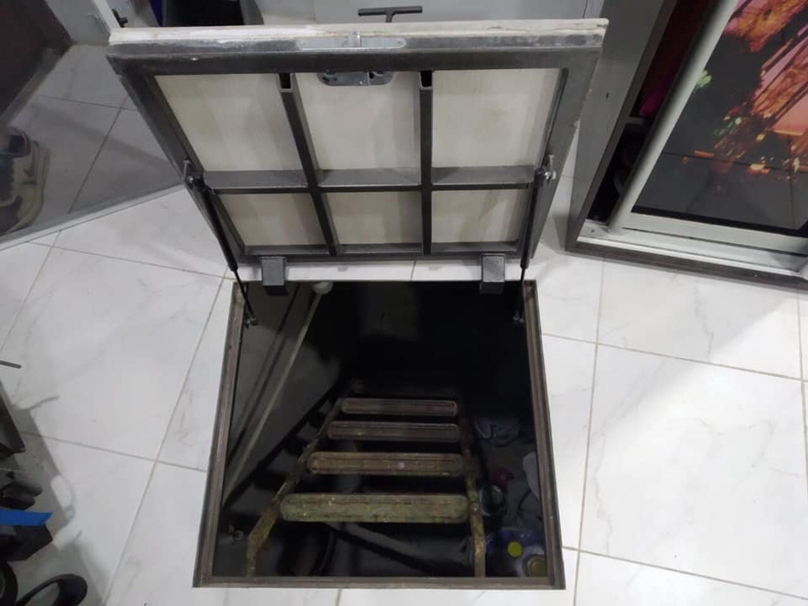Invisible Floor Access Door to Cellar or Basement Attic and Roof Hatch ...