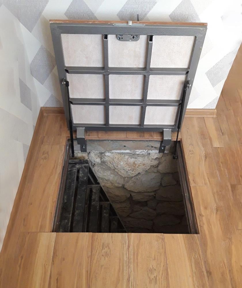Custom Hatch Door for Ceramic Tiles and Laminate Floor Hidden
