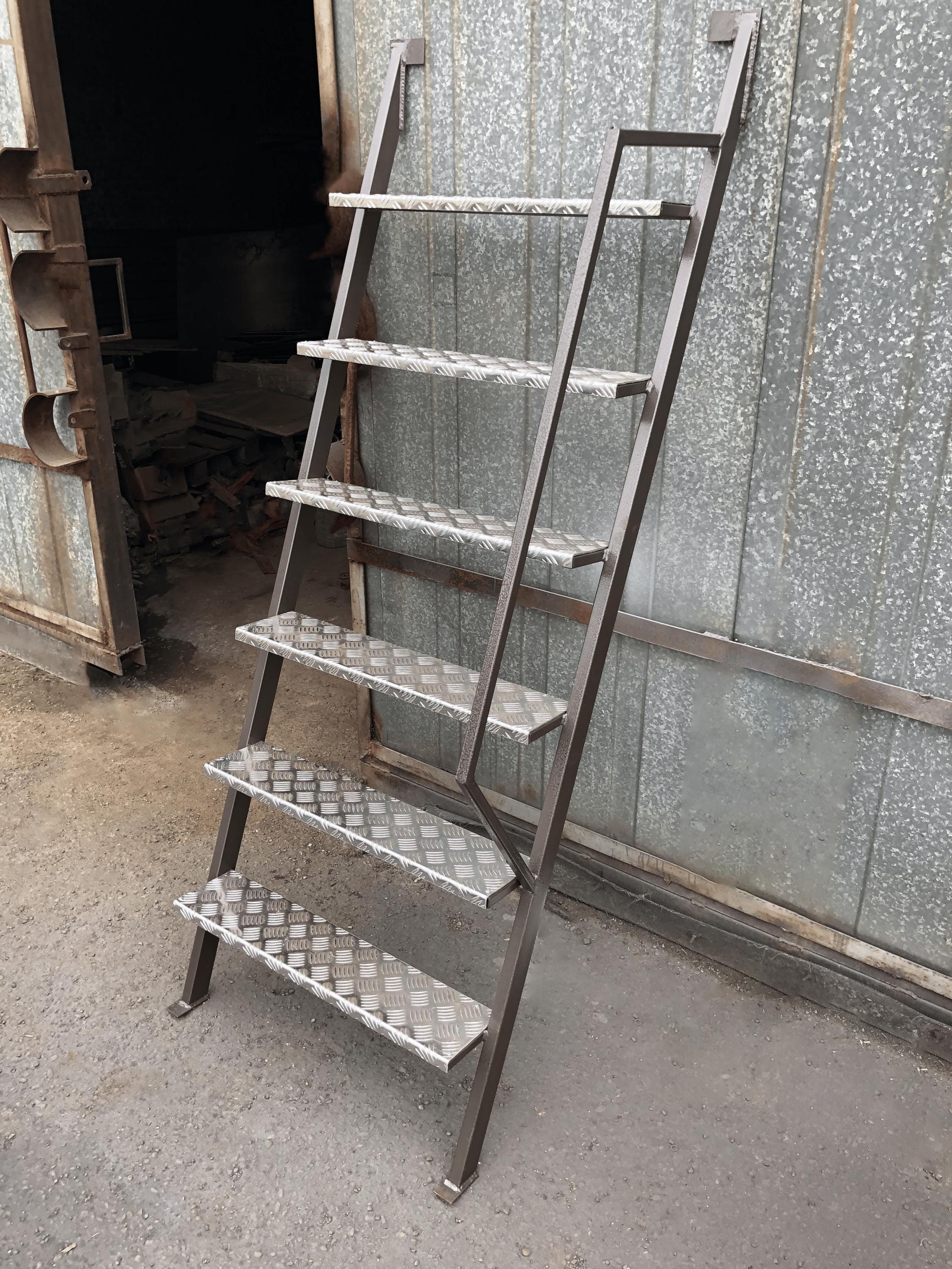 Aazon.co: Riel De Escalera Deslizante Negra – Escalera Enrollable, image size:2250x3000