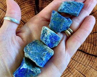 Natural Raw Rough Lapis Lazuli Tumble Stones  Crystal A Grade Reiki Stone Chakra 3-5cm with Silk Gift Bag