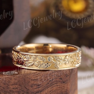 Nature Inspired Leaf Floral Mens Wedding Band Yellow Gold His And Her Wedding Ring Stacking Matching Band Handmake Promise Rings For Women