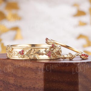 Holly Leaf Couple Rings, His and Hers Wedding Bands Set 14k Yellow Gold, Vintage Ruby Stacking Ring, Personalized Anniversary Christmas Gift