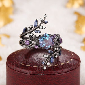 Vintage Alexandrite Floral Engagement Ring Set Gothic Black Gold Amethyst Wedding Ring Leaf Sapphire Enhancer Wedding Band Rings For Women image 1