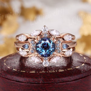 Vintage Alexandrite Wedding Ring Set Rose Gold Alexandrite Moon Engagement Rings Princess Moissanite Enhancer Wedding Band Rings For Women