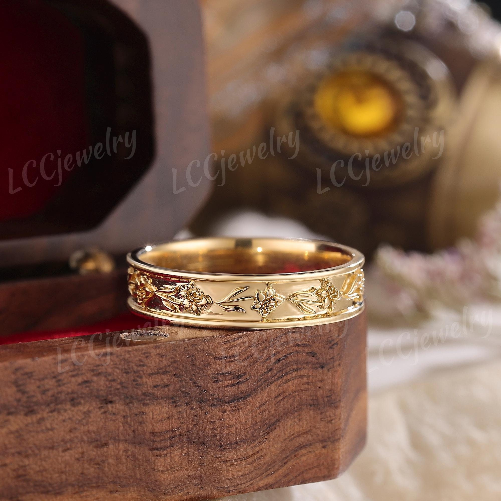 5mm Nature Inspired Poppy Silicone Design Mens Wedding Band Yellow
