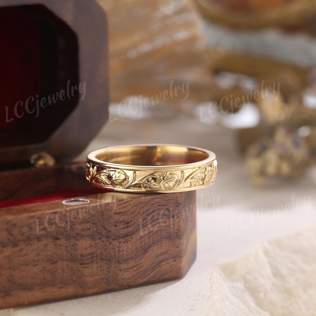 Nature Inspired Maple Leaf Wedding Band Unique Yellow Gold His and