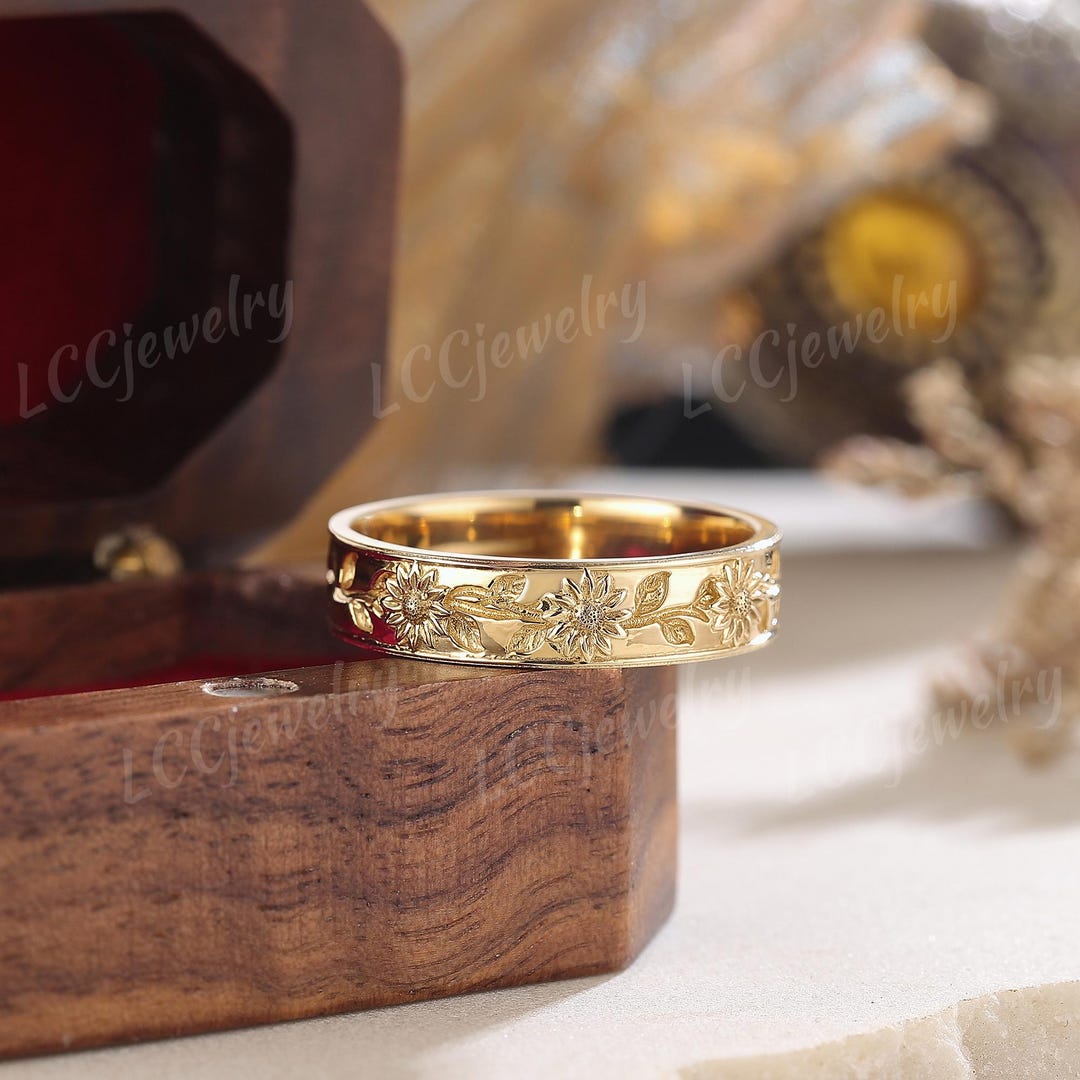 Nature Sunflower Inspired Design Mens Wedding Band Unique