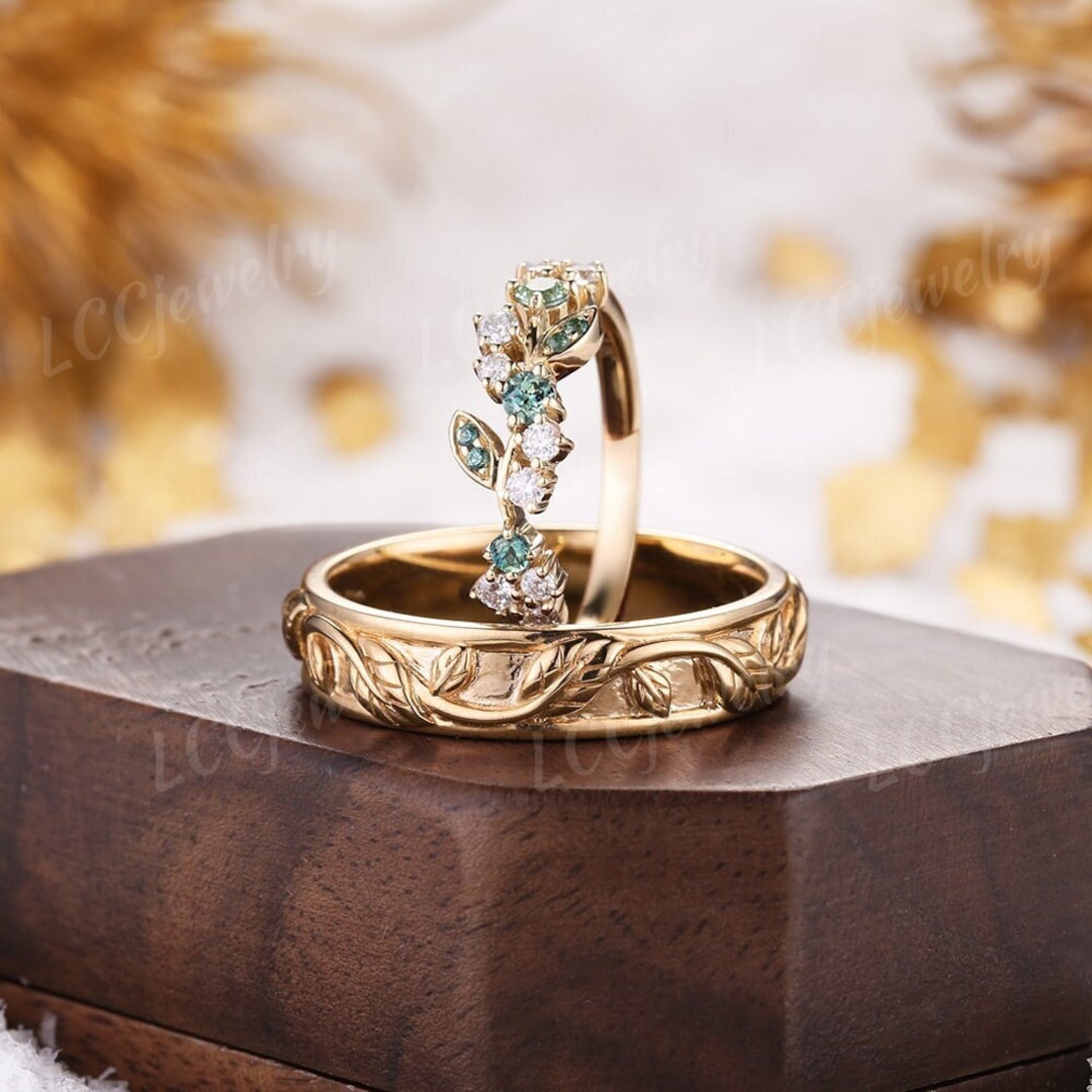 PYTALI Men's Leaf Band Ring - Oxidized Sterling Silver Vintage Design, Sizes 4-16, No Gemstone, Gift Box