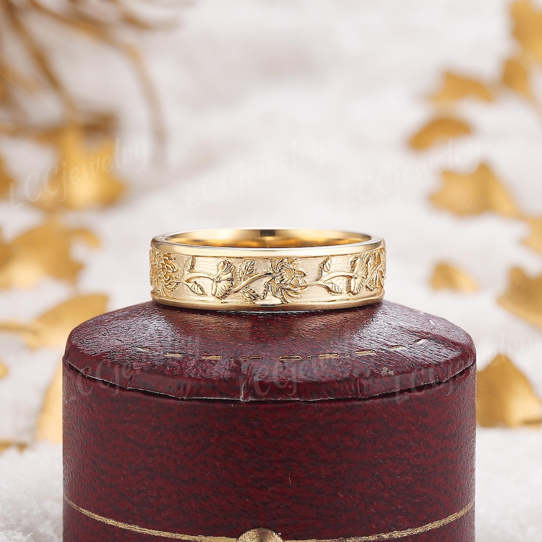 Men's Rings Leaf Pattern Unique Leaf Chrysanthemum Mens Rings Nature Inspired Floral Yellow Gold ...