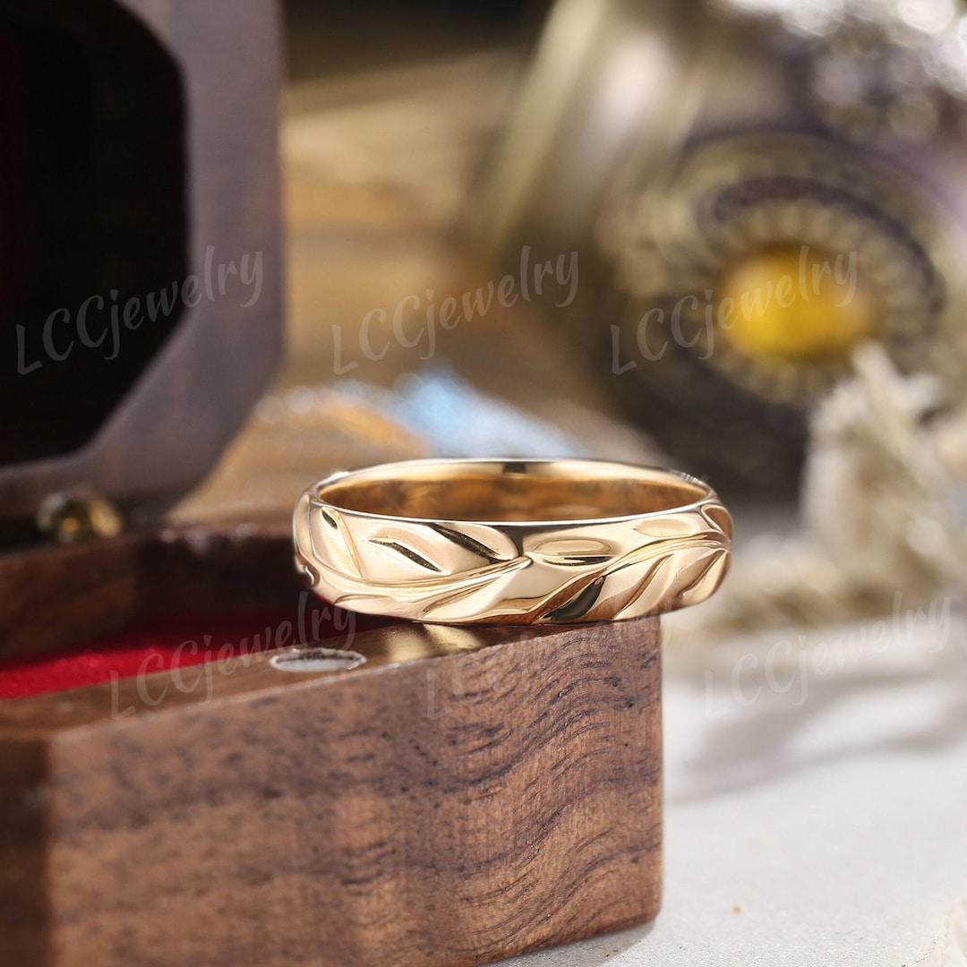 Vintage Leaf Design Wedding Band Mens Yellow Gold Nature Inspired
