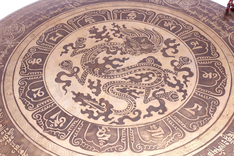 Dragon carved Handmade Gong-Tibetan Gong for Healing and Mediation-Chakra Healing Tibetan Gong-Handmade gong from Nepal