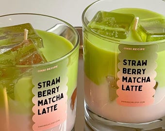 Matcha Latte aux fraises : bougie parfumée au thé glacé, design réaliste en glaçons