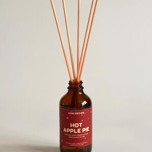 Hot Apple Pie: Apple & Cinnamon Scented Reed Diffuser 100ML Amber Glass