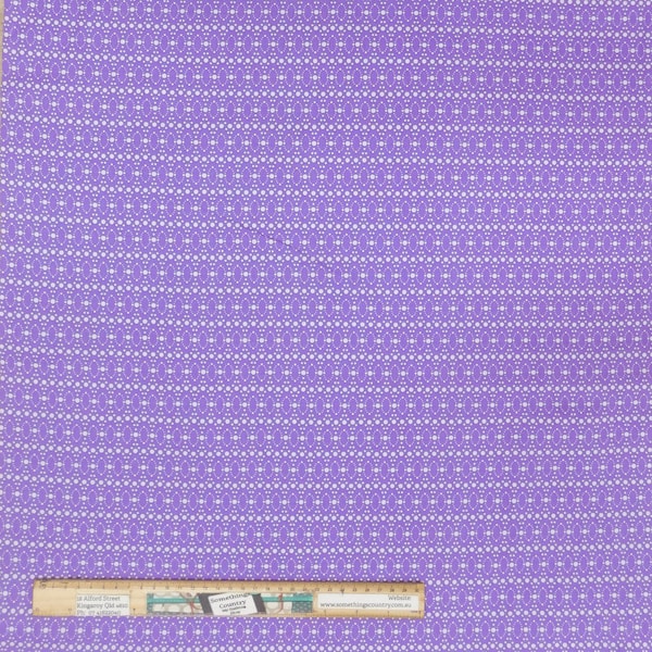 Tissu à coudre patchwork matelassé violet Dot Mania 50x55cm FQ