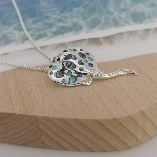 Sterling Silver Stingray Pendant Decorated With Abalone Shell