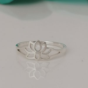 Sterling Silver Lotus Flower Ring
