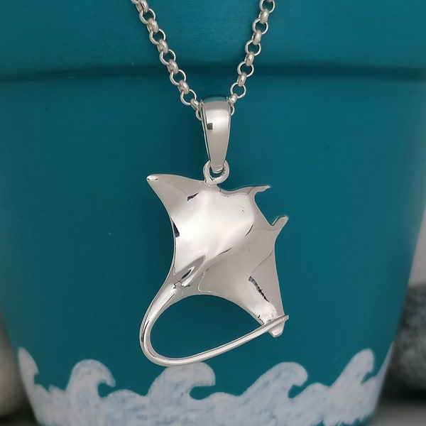 Sterling Silver Stingray Necklace / Pendant