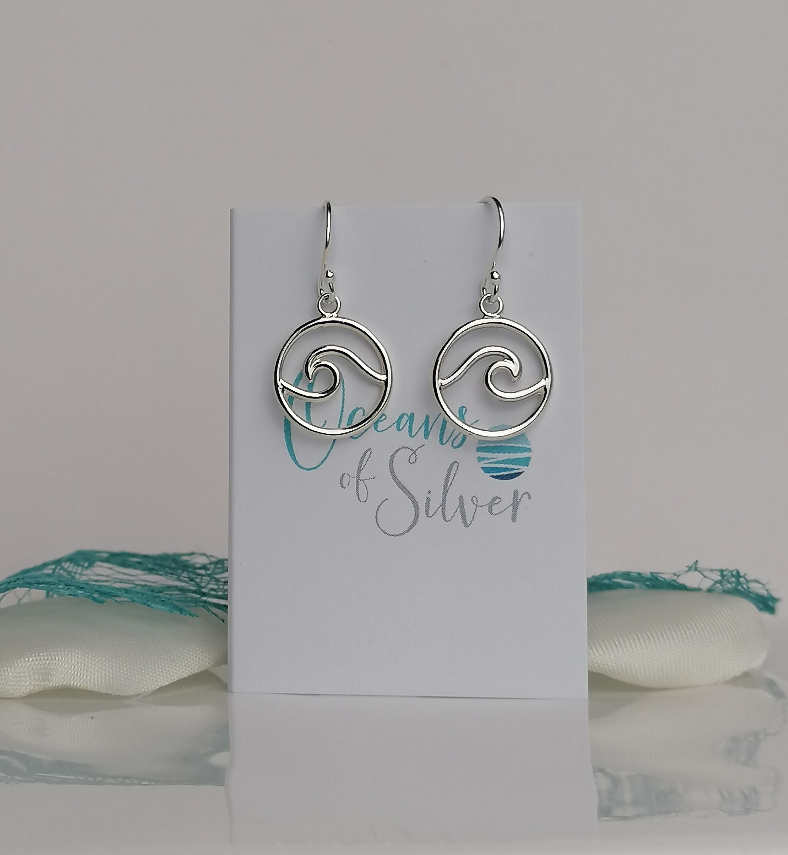 Orecchini a cerchio a forma di onda in argento sterling - Italia