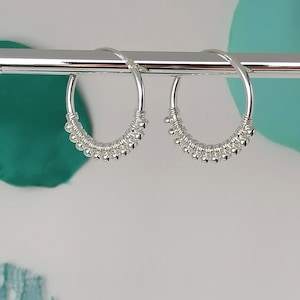 Sterling Silber Boho Creolen / Moderne ethnische Creolen