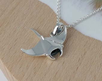 Divers Favourite Sterling Silver Manta Ray Charm