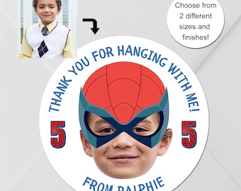 Fotostickers spinnenmasker: gepersonaliseerde gepersonaliseerde labels voor verjaardagsfeestjes