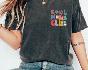 Comfort Color Cool Mom Shirt, Mama Shirt, Mom Shirt, Regalo para mamá, Regalo para mamá, Regalo del Día de la Madre, Camisa de revelación de embarazo, Cool Mom Club