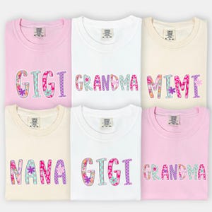 Comfort Color Gigi shirt, Grandma Shirt, Grandma Floral Shirt, Mother&#39;s Day Gift, Gift for Grandma, Pregnancy reveal to Grandma, Nana Shirt