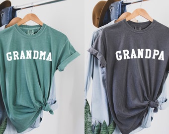 Grandma Grandpa shirt, Promoted to Grandma, Promoted to Grandpa, Pregnancy Reveal, Baby Announcement, Grandma To Be, Grandparents to be