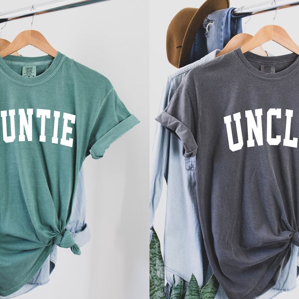 Comfort Color Auntie and Uncle Shirts, Cool Auntie Shirt, Uncle Shirt, Auntie Gift Shirt, New Uncle Gift, Pregnancy Announce, Aunt Reveal