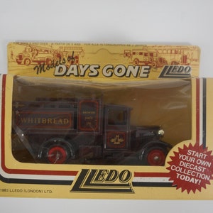 Lledo Days Gone 1936 FORD Model A STAKE TRUCK Whitbread brewery