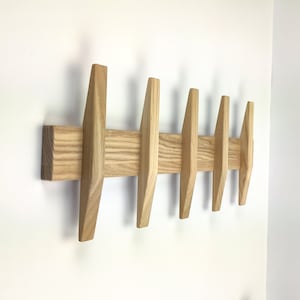 Modern Scandinavian Coat Rack with Straight Hooks, Minimalist Wooden Wall Mount Towel Rail, Entryway Clothes Hanger with Clean Lines