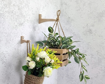 Plant hanger. Hanging plant.Plant accessories. Hanging planter. Macrame plant hanger.