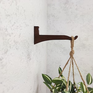 Plantenhanger bruine kleur. Plantenhouder voor binnen. Hangplantenhouder. Plantaccessoires. Plantenhangers.