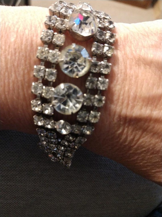 Vintage Sparkly Rhinestone Bracelet